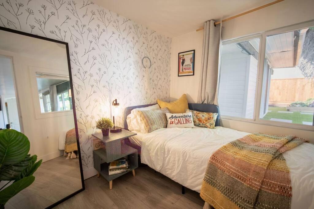 King Garden Suite/20 Mins To Dwntwn Vancouvr/Petok North Vancouver Bagian luar foto
